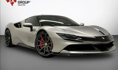 2021 Ferrari SF90 Stradale