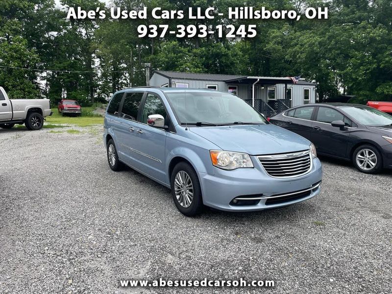 2013 Chrysler Town And Country — a typically priced live listing