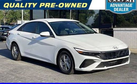 2026 Hyundai Elantra SE