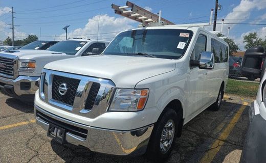 2019 Nissan NV SV V6