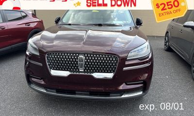 2022 Lincoln Aviator Base