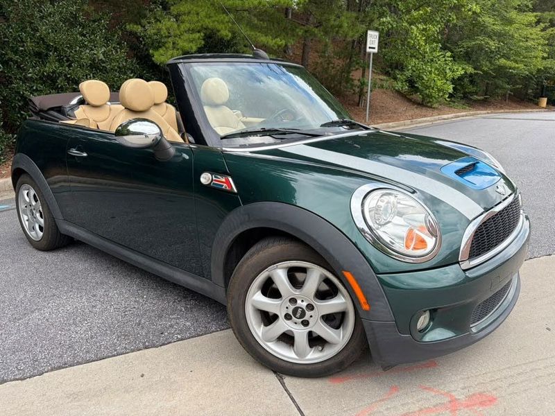 2009 Mini Cooper Convertible — a typically priced live listing