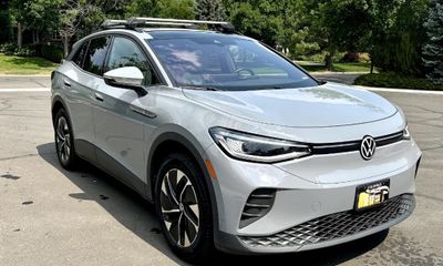 2022 Volkswagen ID 4 Pro S