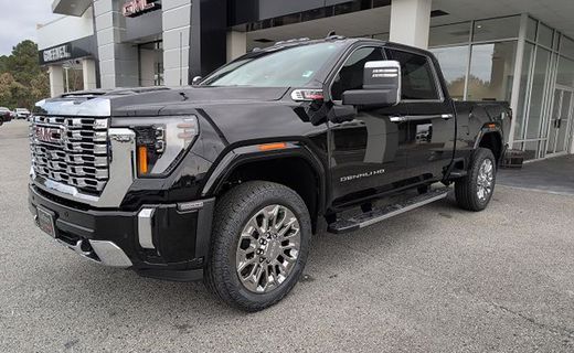 2026 GMC Sierra HD Denali