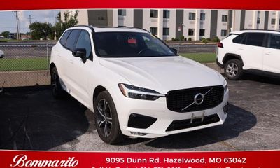 2021 Volvo XC60 R Design