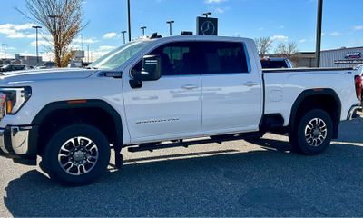 2024 GMC Sierra HD SLE