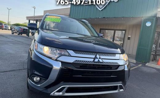 2020 Mitsubishi Outlander SE