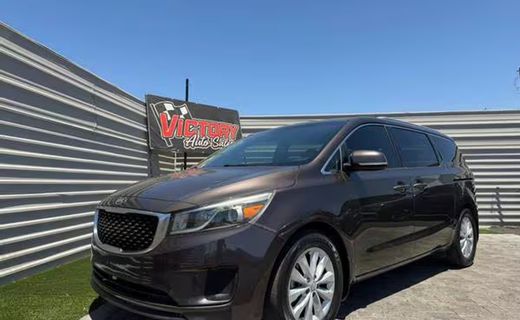 2016 Kia Sedona EX Middle Level