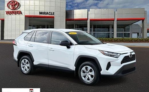 2025 Toyota RAV4 LE