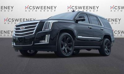 2016 Cadillac Escalade Platinum