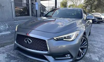 2017 Infiniti Q60 20T
