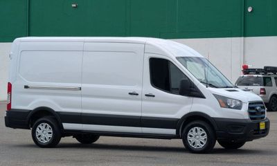 2023 Ford Transit 350 Medium Roof