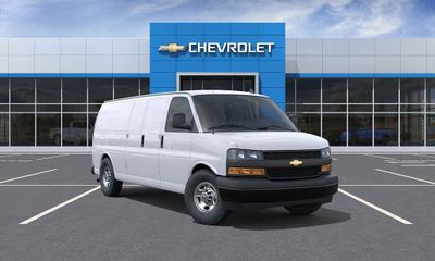 2025 Chevrolet Express EXT