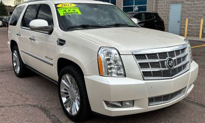 2011 Cadillac Escalade Platinum