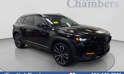 2025 Mazda CX-50 Premium Plus