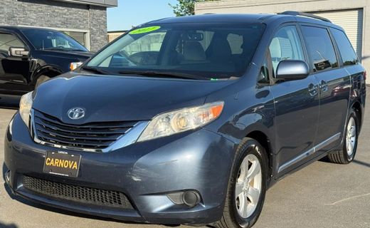 2017 Toyota Sienna