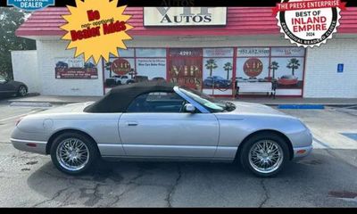 2005 Ford Thunderbird Deluxe