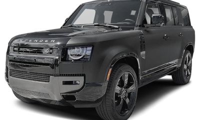 2026 Land Rover Defender 130 X Dynamic