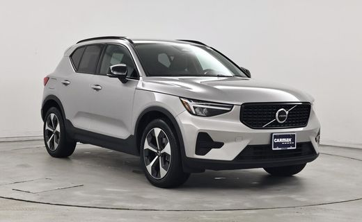 2024 Volvo XC40