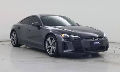 2023 Audi E-Tron GT Quattro Premium Plus