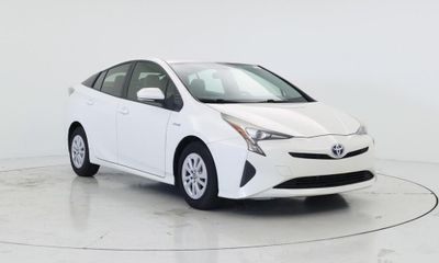 2016 Toyota Prius ONE TWO