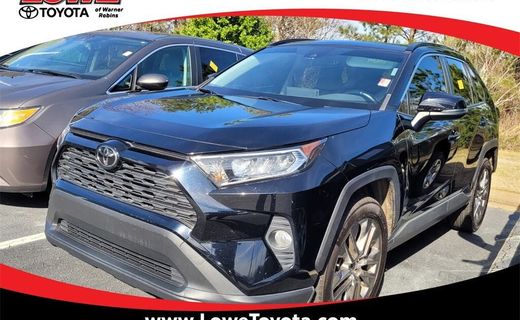 2020 Toyota RAV4 XLE Premium