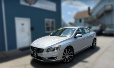 2016 Volvo S60 SV35 Platinum