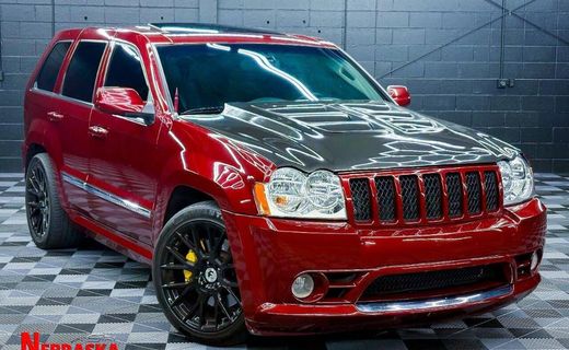 2006 Jeep Grand Cherokee SRT 8
