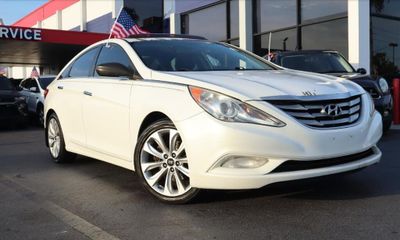 2012 Hyundai Sonata Middle Level