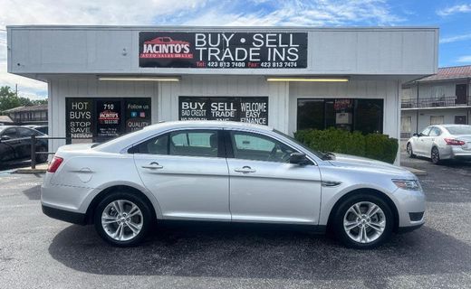 2018 Ford Taurus SE