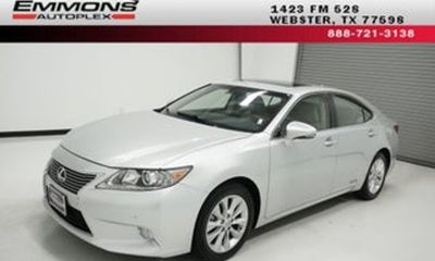 2015 Lexus ES 300H