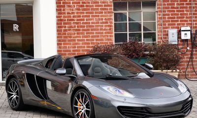 2013 McLaren MP4-12C Spider