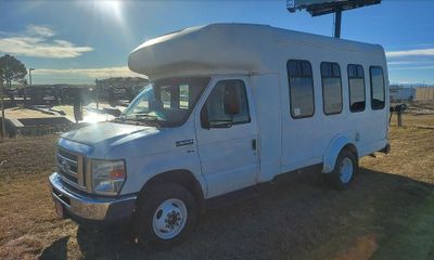 2014 Ford E-Series Chassis E 350