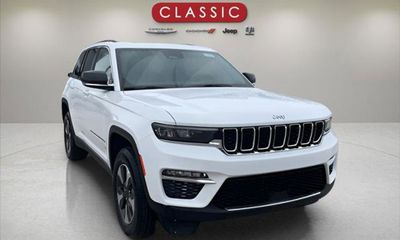 2025 Jeep Grand Cherokee 4XE