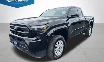 2026 Toyota Tacoma SR Xtracab