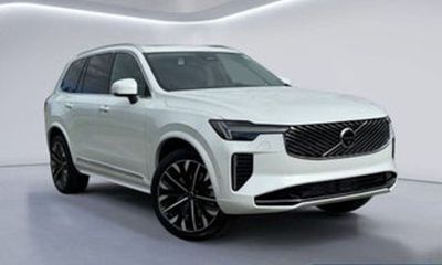 2026 Volvo XC90 Plus Bright