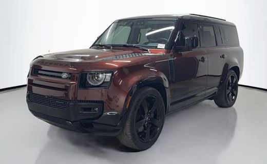 2023 Land Rover Defender 130 SE