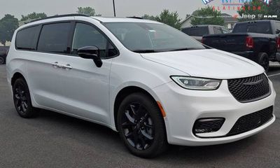 2026 Chrysler Pacifica Limited