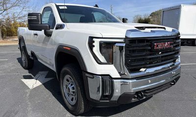 2026 GMC Sierra HD Pro