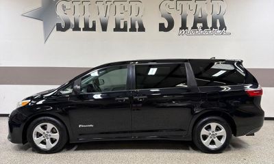 2020 Toyota Sienna D Grade