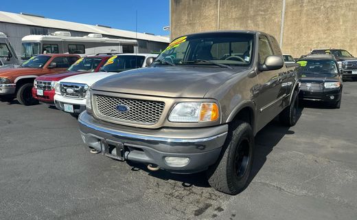 2001 Ford F-150 XLT