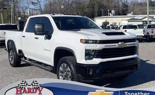 2025 Chevrolet Silverado HD Custom