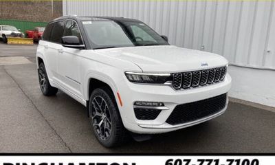 2022 Jeep Grand Cherokee Summit 4XE
