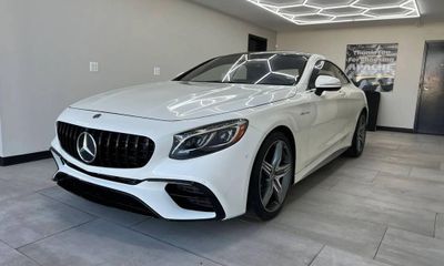 2017 Mercedes-Benz S-Class AMG S63