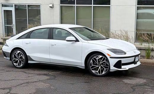 2024 Hyundai Ioniq 6 SEL