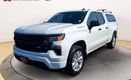 2024 Chevrolet Silverado Custom