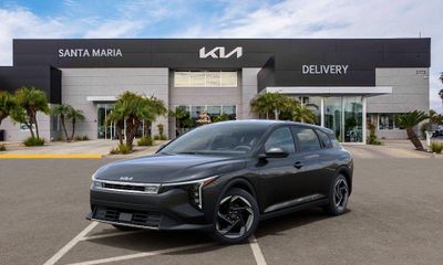 2026 Kia K4 EX