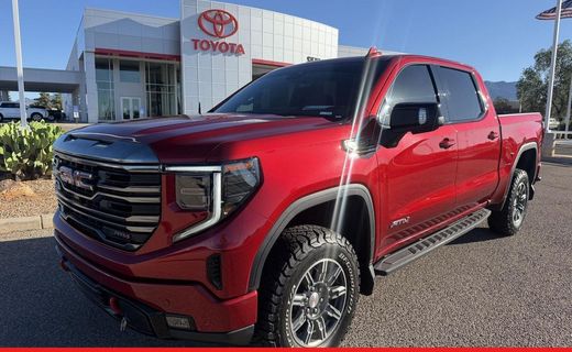 2024 GMC Sierra AT4