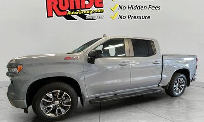 2024 Chevrolet Silverado RST