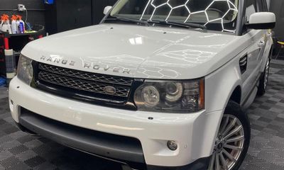 2013 Land Rover Range Sport HSE